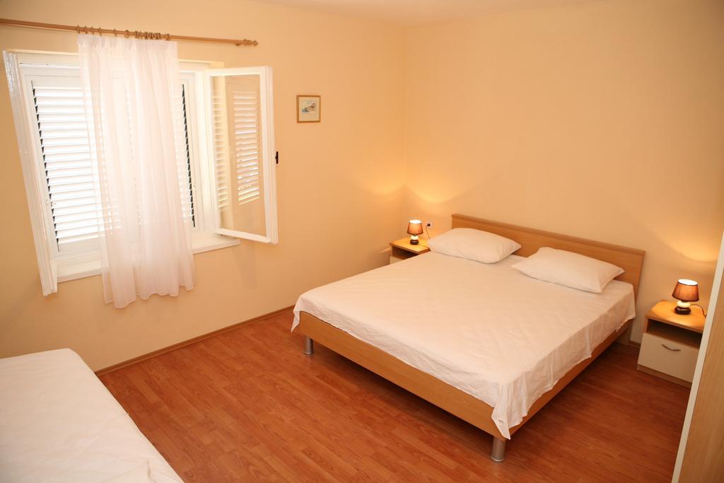 Apartments Radic 特罗吉尔 客房 照片